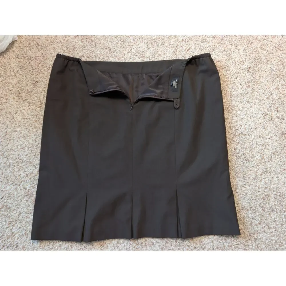 Talbots Woman Petites Size 18WP Dark Brown Pleated Hem Pencil Skirt Office